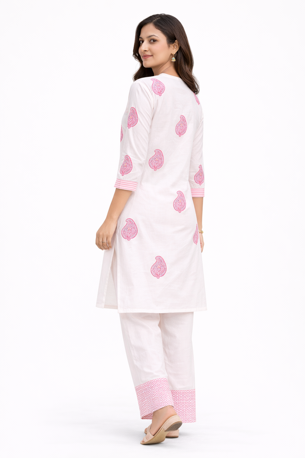 Shorekraft Pink Paisley Cotton Kurta Set for Women